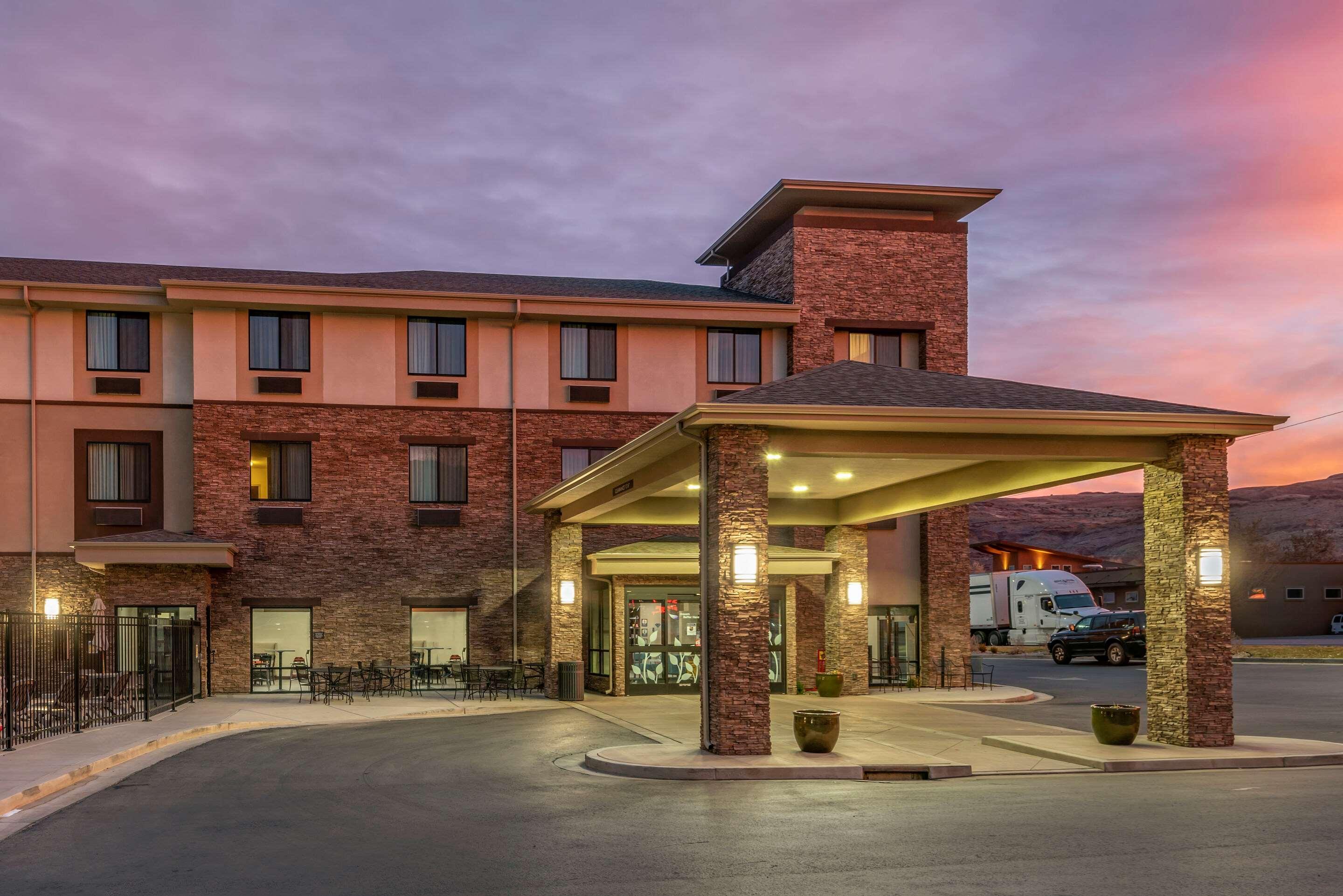 Mainstay Suites Moab Near Arches National Park Exterior photo